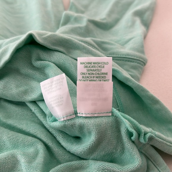 NWT Lilly Pulitzer heathered aqua modal/spandex cowl neck tunic large - Picture 7 of 8